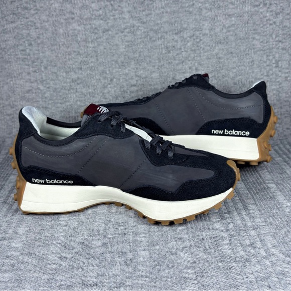 New Balance 327 Shoes Womens Size 6.5 Black Gray Ivory Suede Running Sneakers - Picture 6 of 8
